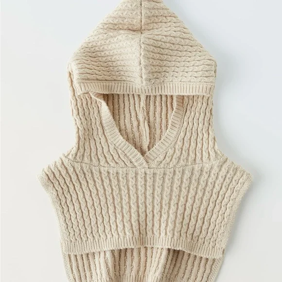 Zara Structured Knit Balaclava - Picture 3 of 5